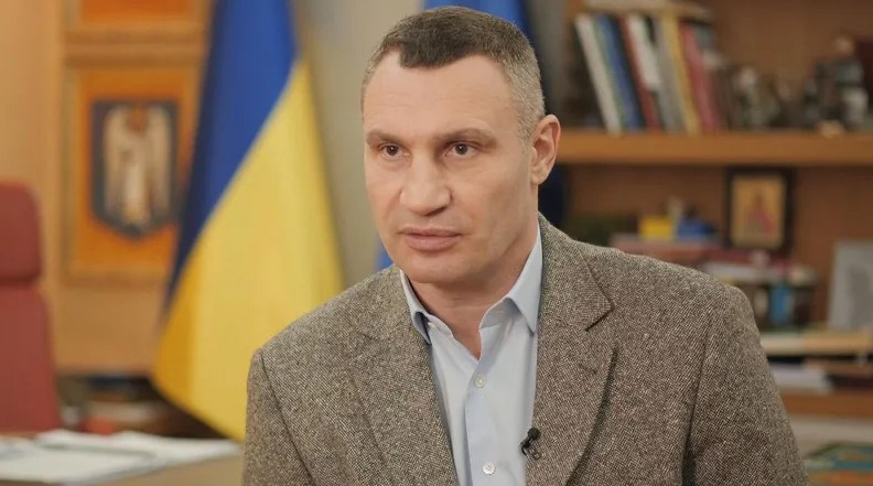 კლიჩკო: კიევიდან ნახევარ მილიონზე მეტი ადამიანი ევაკუირებულია