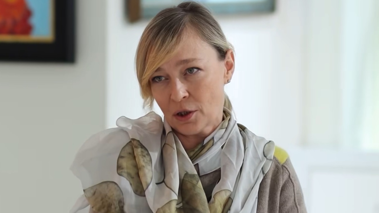 მაკა ჩიჩუა 4 ოქტომბრის მოვლენებთან დაკავშირებულ დაკავებებს სოც. ქსელში ეხმაურება